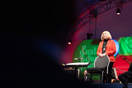 Dr. Erika Freeman während ihrer Rede am Fest der Freude 2022 © MKÖ/Sebastian Philipp 